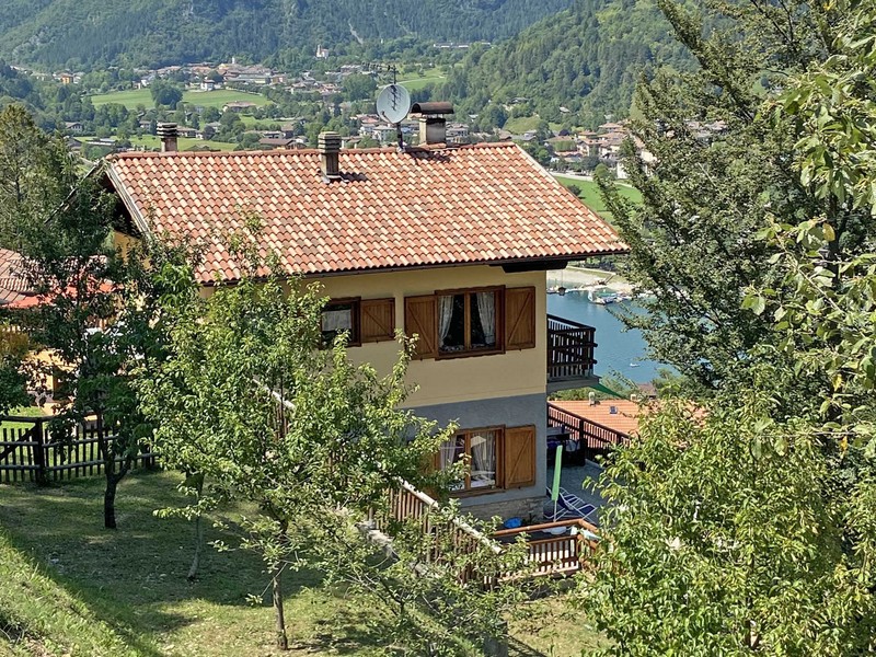 Lake Ledro Apartments with a view |  Ledro House Ledro House | Cà Romantica